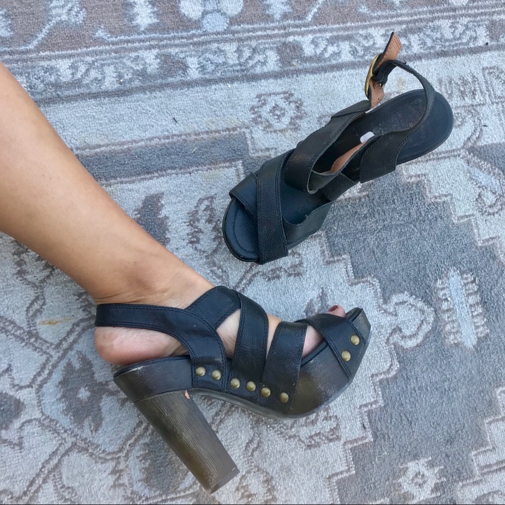 Lucky brand LK Tessa sandals